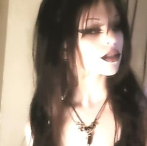 Meet your Posher, Abbie